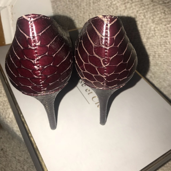 Louise et Cie Lo-Hermosah D’Orsay Pumps - Picture 6 of 6